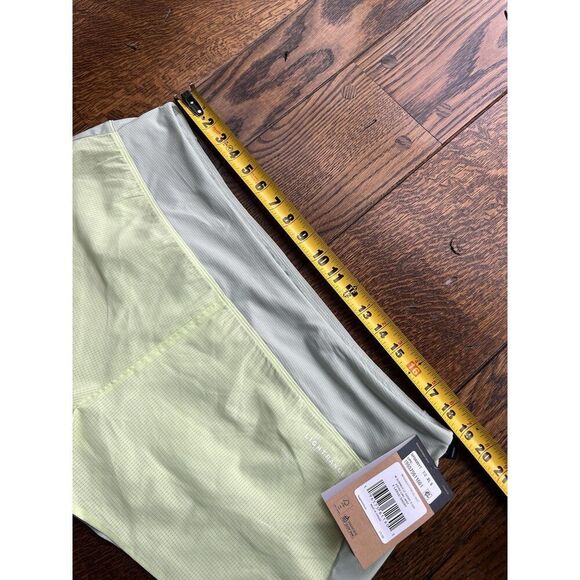 The North Face Summer Light 2.5" Shorts Astro Lime Mist Women’s Size XL NWT - Picture 7 of 7